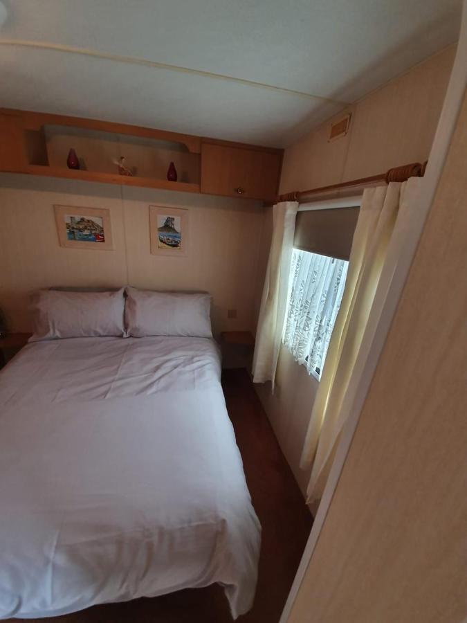 Готель Fantasy Island 6 Berth 576 Інголдмеллс Екстер'єр фото
