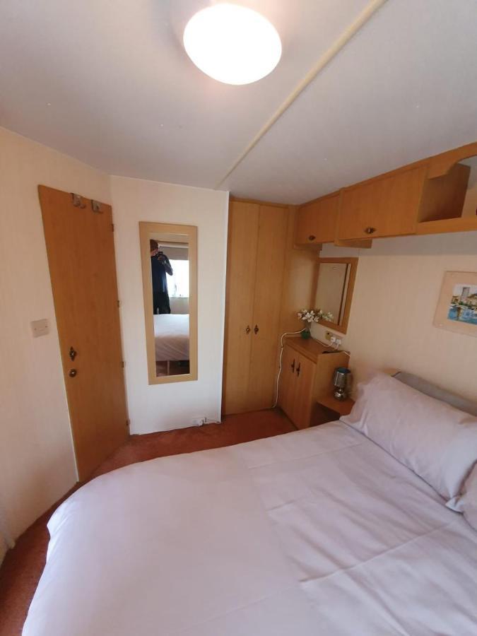 Готель Fantasy Island 6 Berth 576 Інголдмеллс Екстер'єр фото